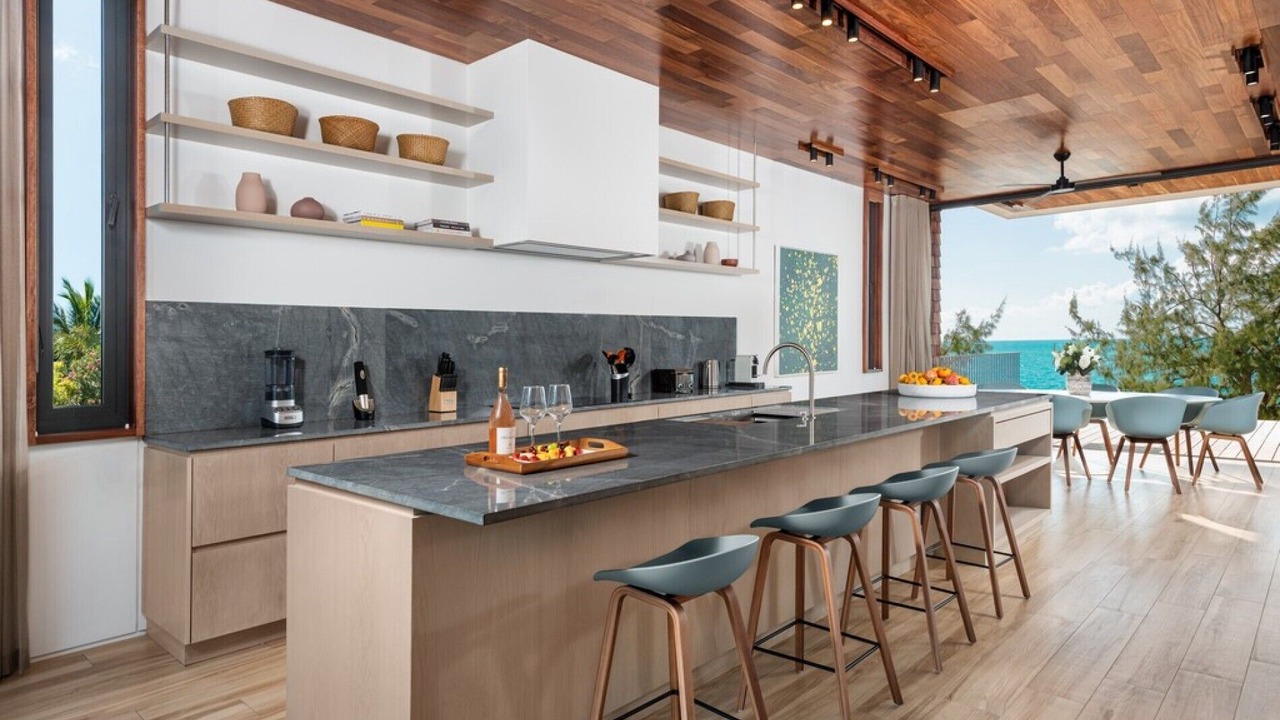 Photo of Kitchen in Long Bay Hills