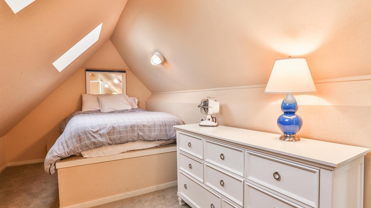 Photo of Bedroom in Eastside Santa Cruz