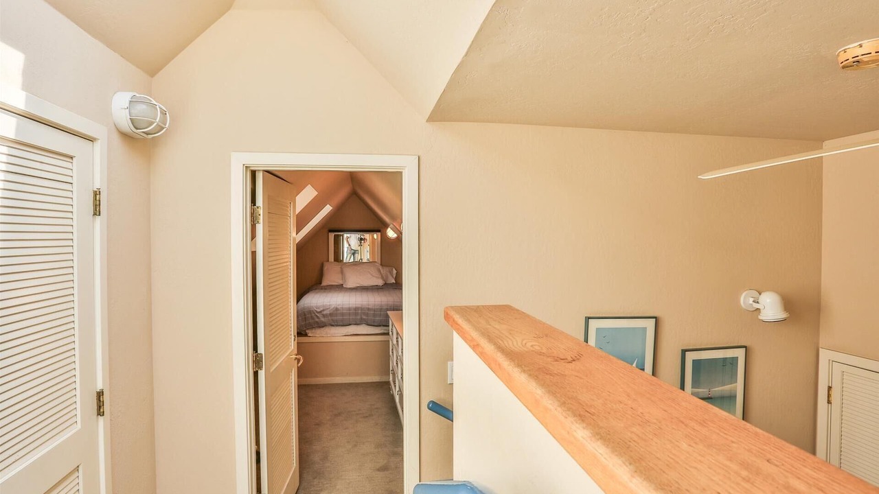 Photo of Bedroom in Eastside Santa Cruz
