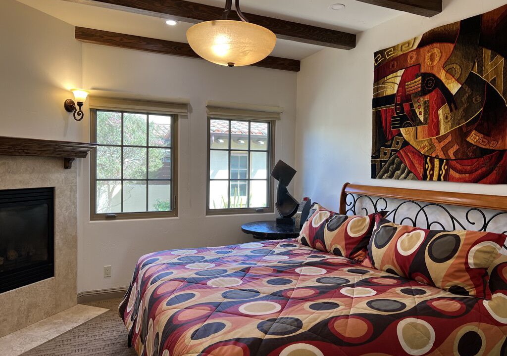 Photo of Bedroom in Opal Cliffs