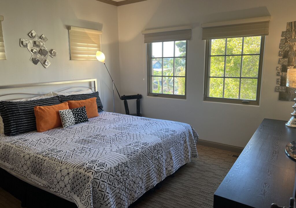 Photo of Bedroom in Opal Cliffs