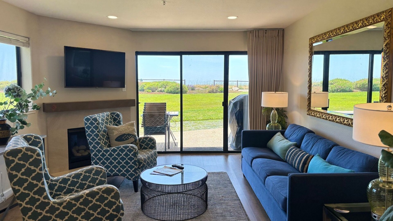 Photo of Livingroom in Rio del Mar