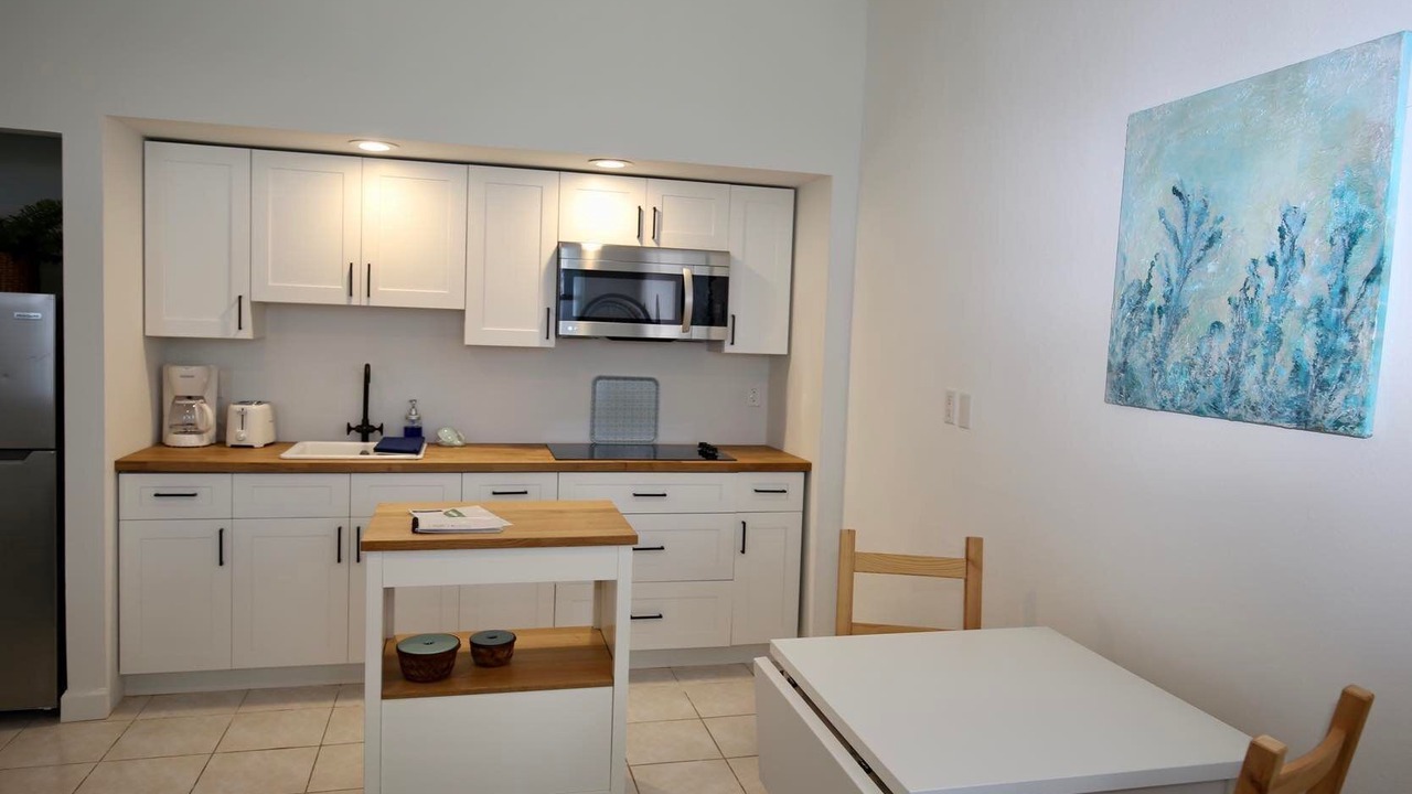 Photo of Kitchen in Cockburn Town