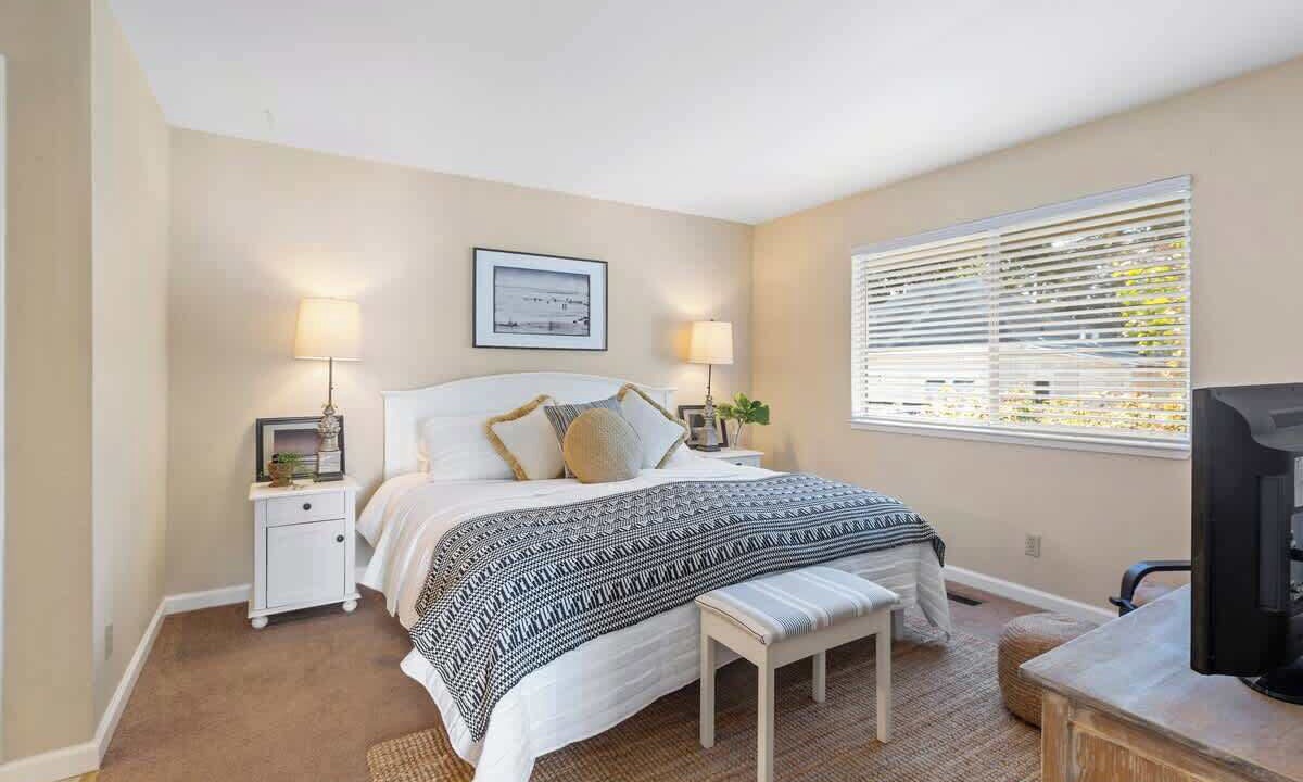 Photo of Bedroom in Eastside Santa Cruz
