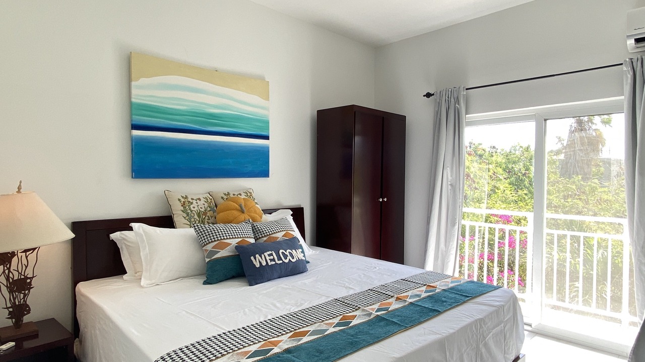 Photo of Bedroom in Venetian Road Settlement
