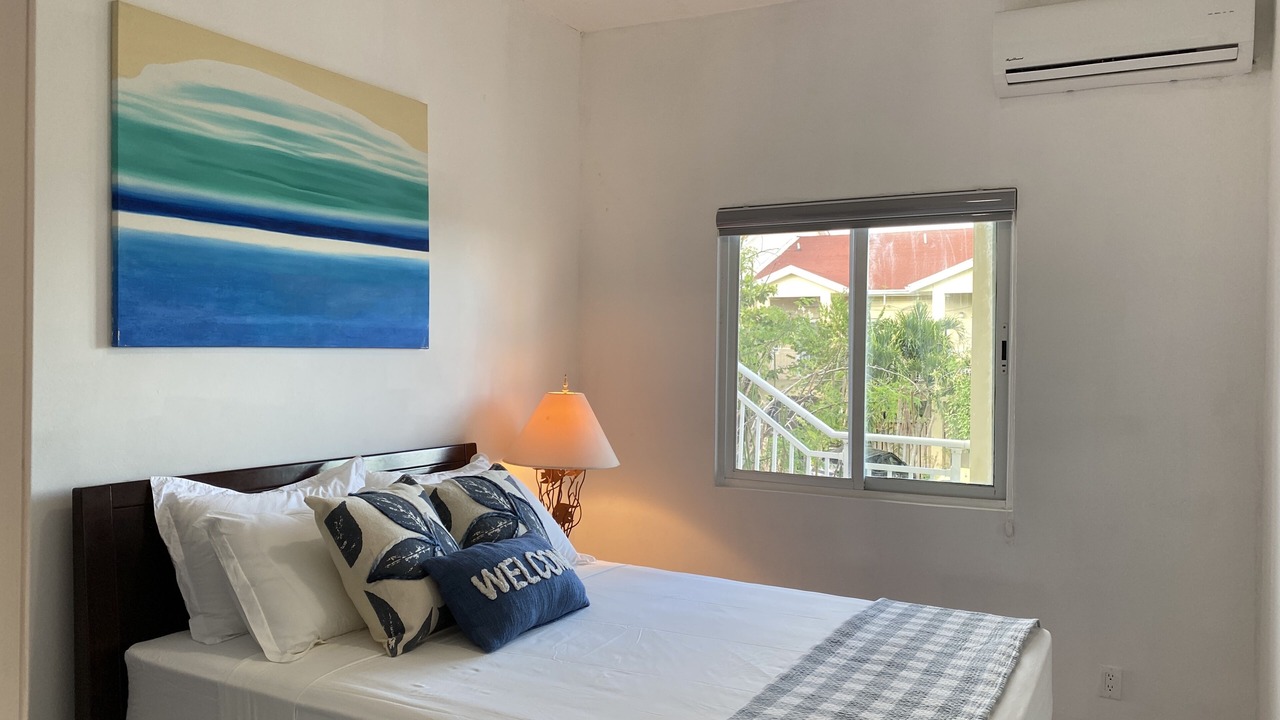 Photo of Bedroom in Venetian Road Settlement