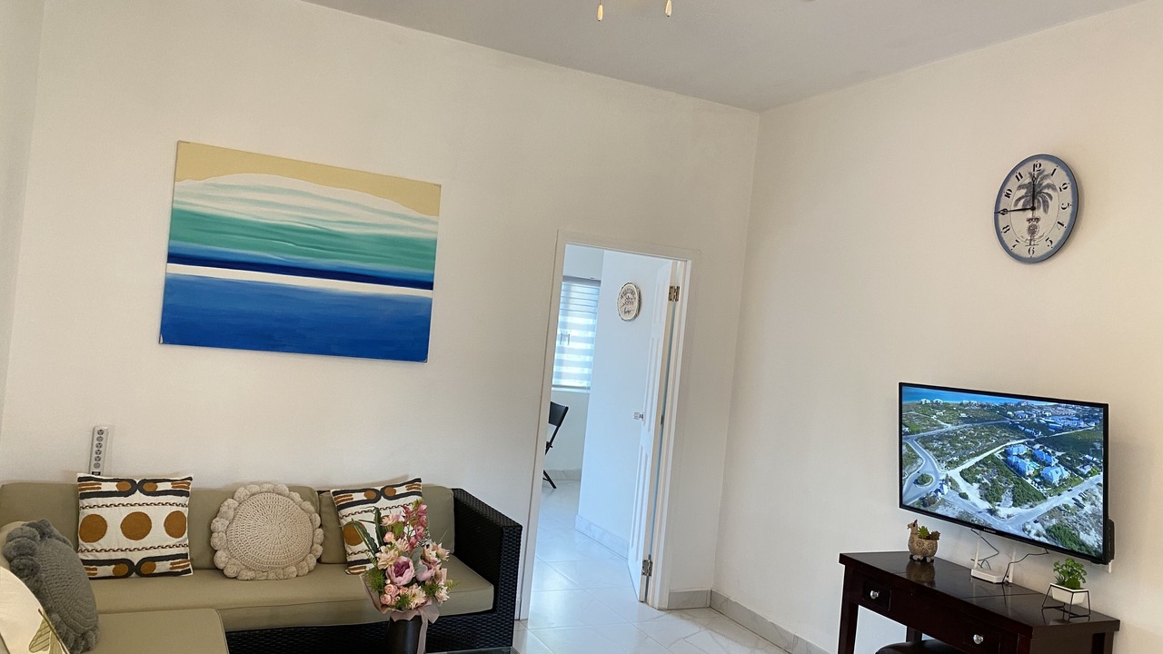 Photo of Livingroom in Venetian Road Settlement