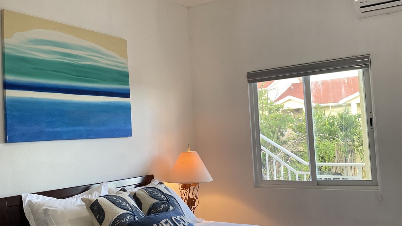 Photo of Bedroom in Venetian Road Settlement