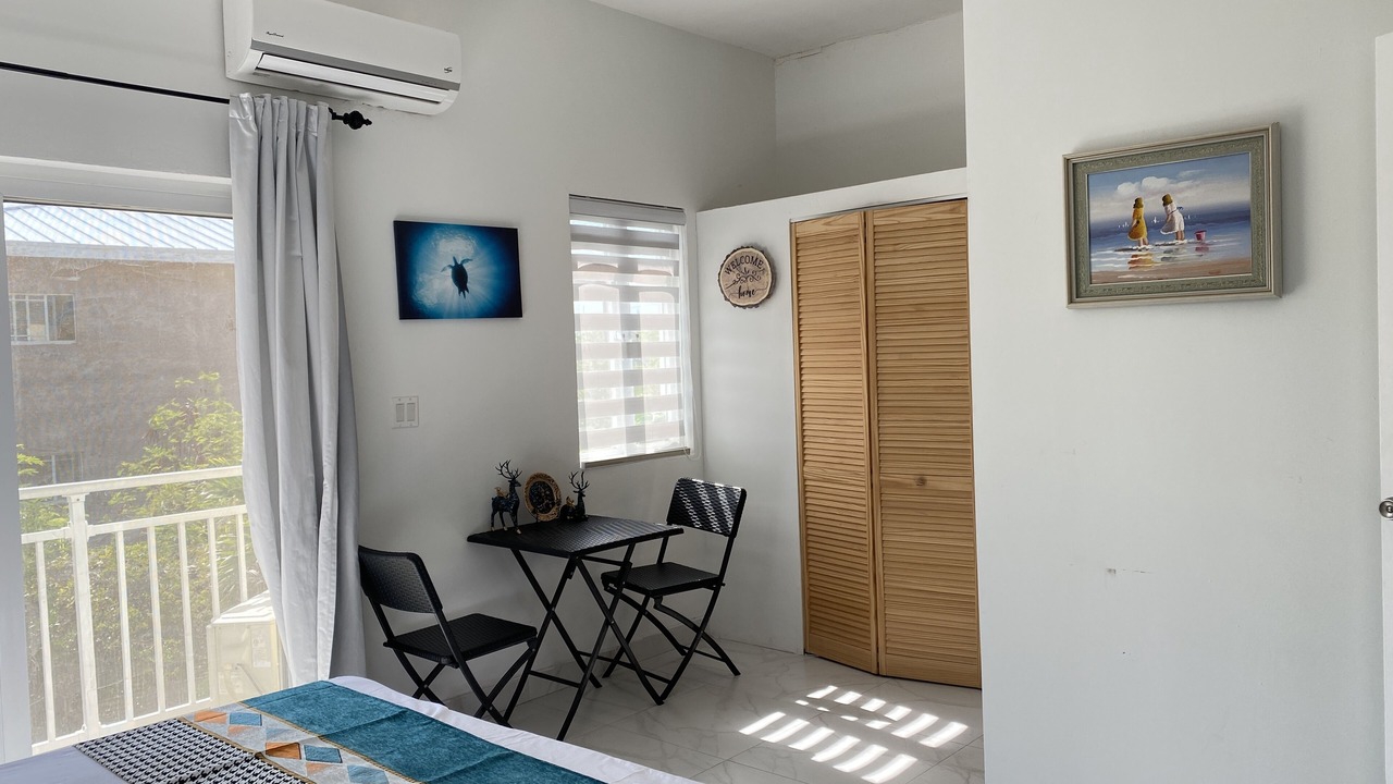 Photo of Bedroom in Venetian Road Settlement