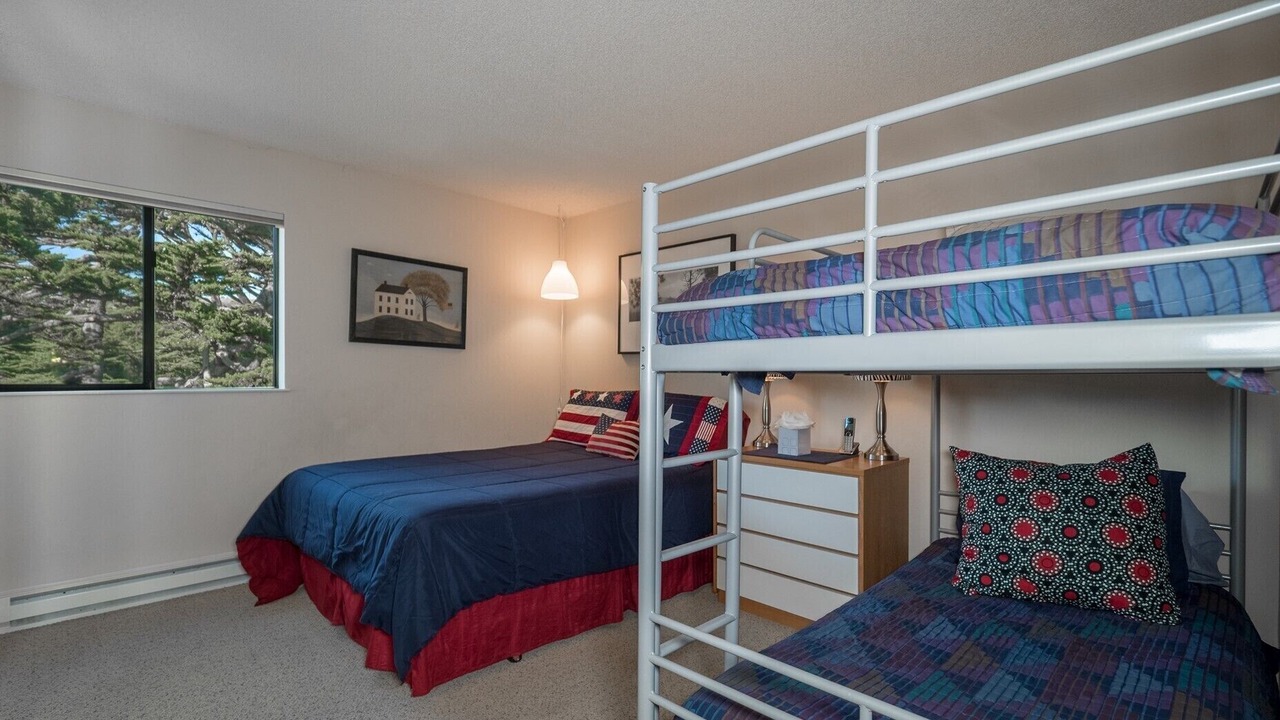 Photo of Bedroom in Pajaro Dunes