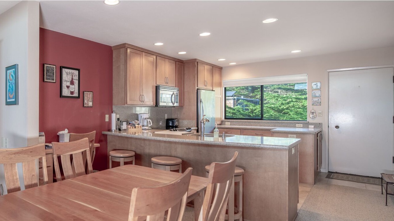 Photo of Kitchen in Pajaro Dunes