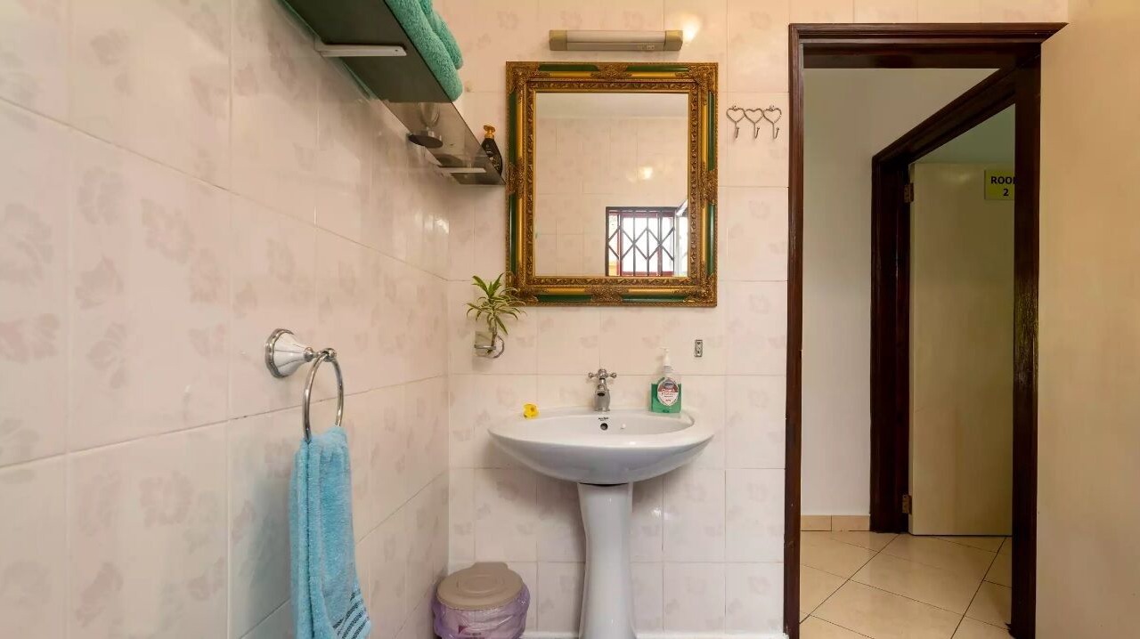 Photo of Bathroom in Mahe Island