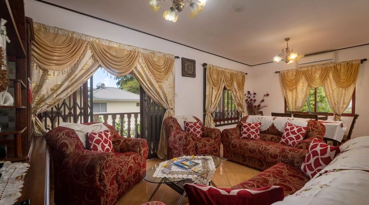 Photo of Livingroom in Mahe Island