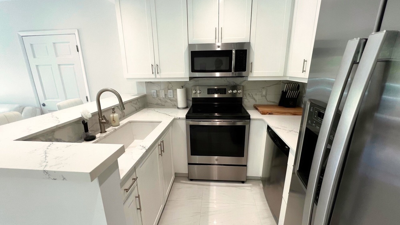 Photo of Kitchen in Leeward Settlement