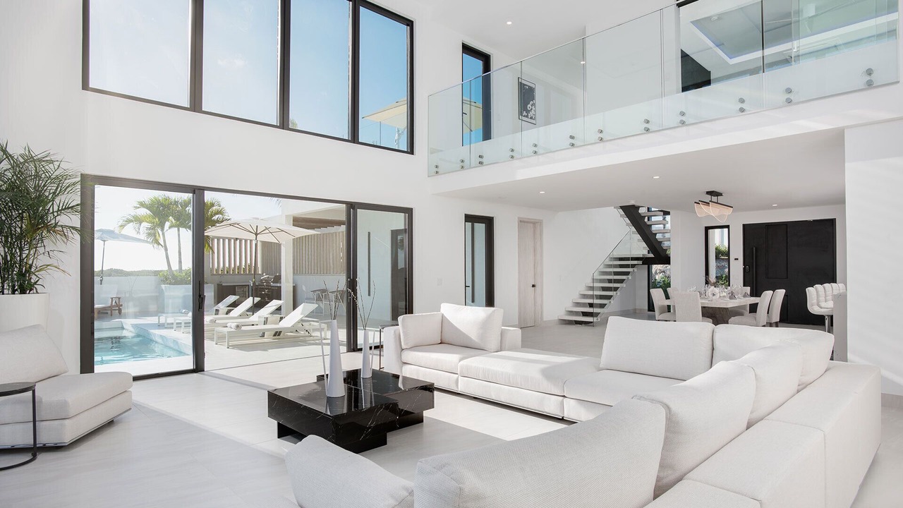 Photo of Livingroom in Ocean Point