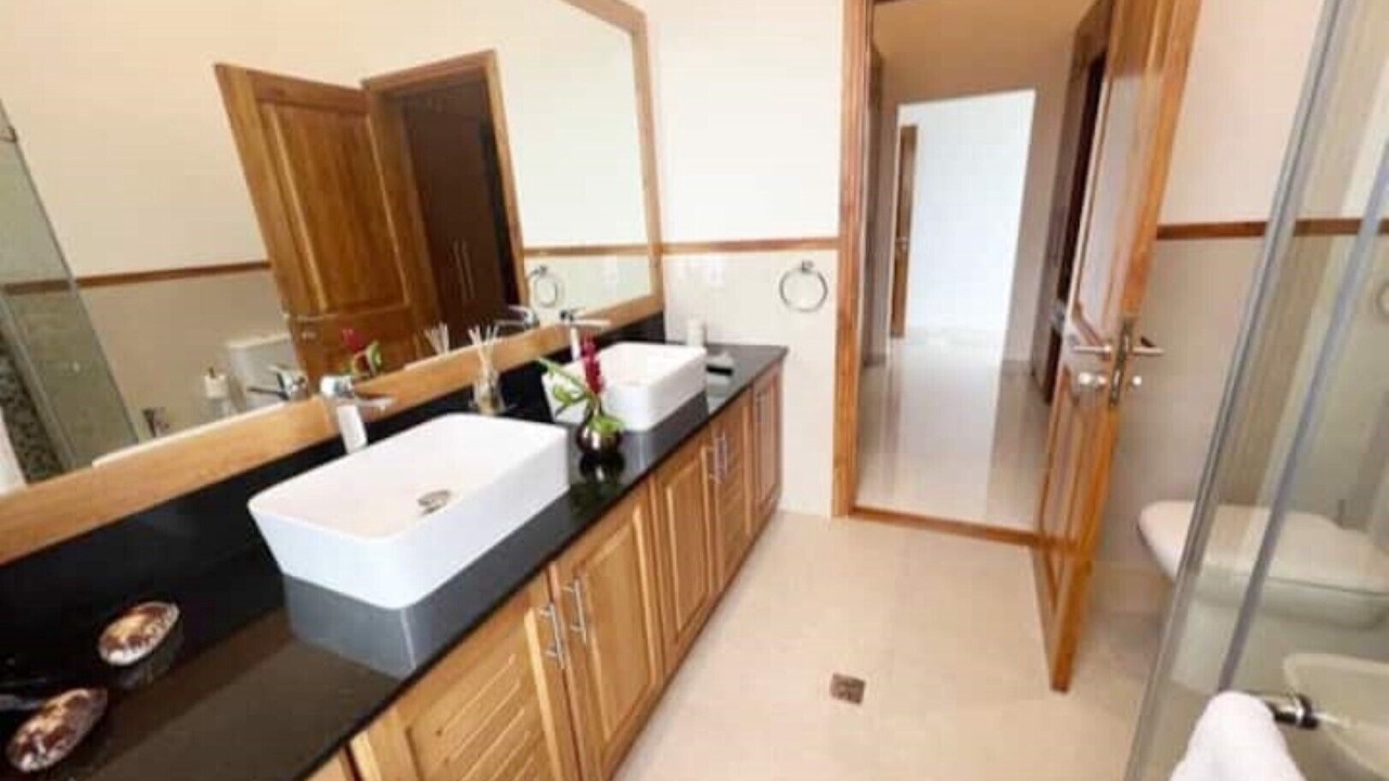 Photo of Bathroom in Mahe Island
