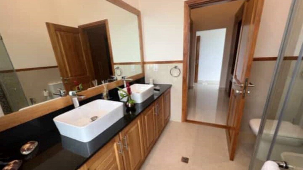 Photo of Bathroom in Mahe Island