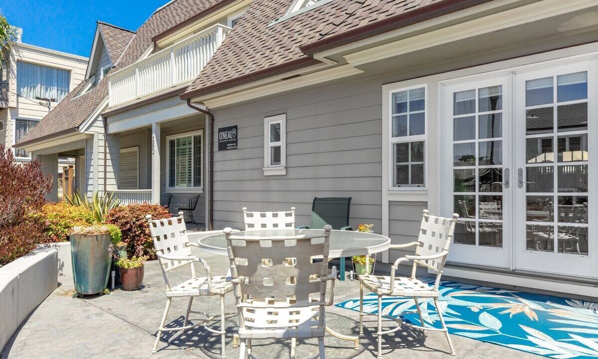 Photo of Outdoor in Eastside Santa Cruz