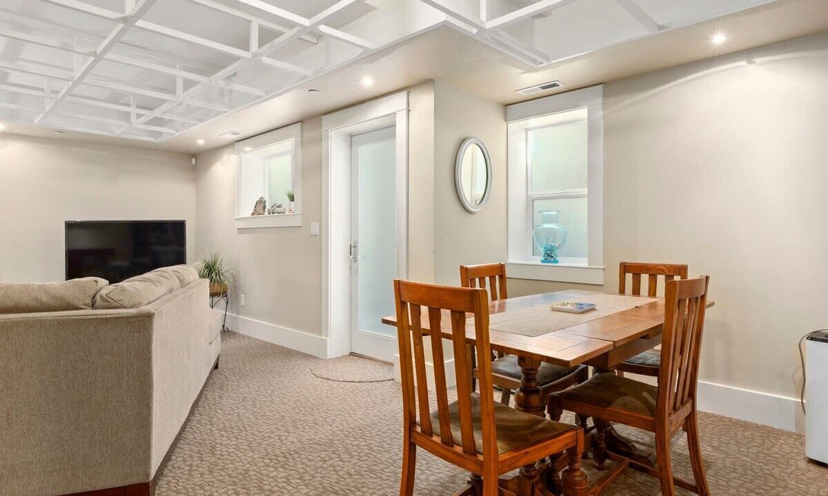Photo of Bedroom in Eastside Santa Cruz