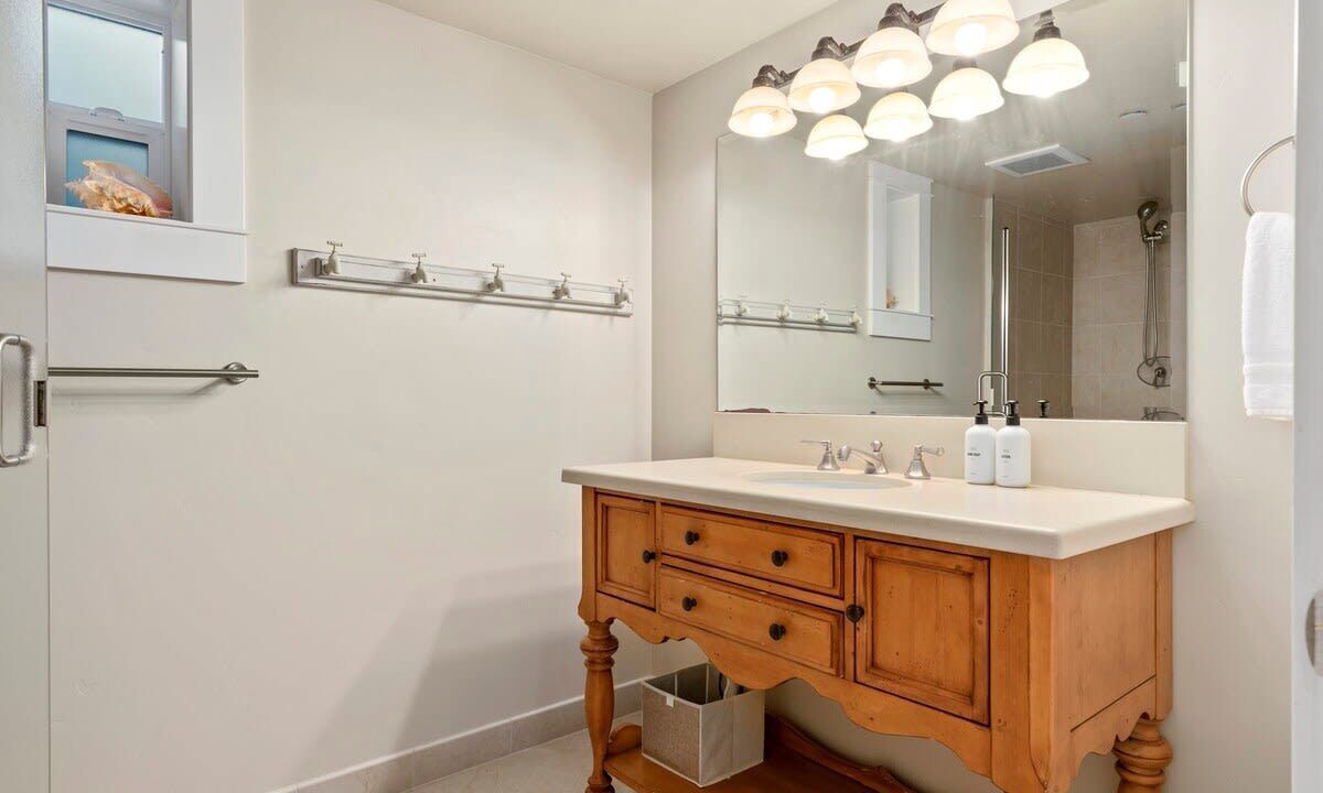 Photo of Bathroom in Eastside Santa Cruz
