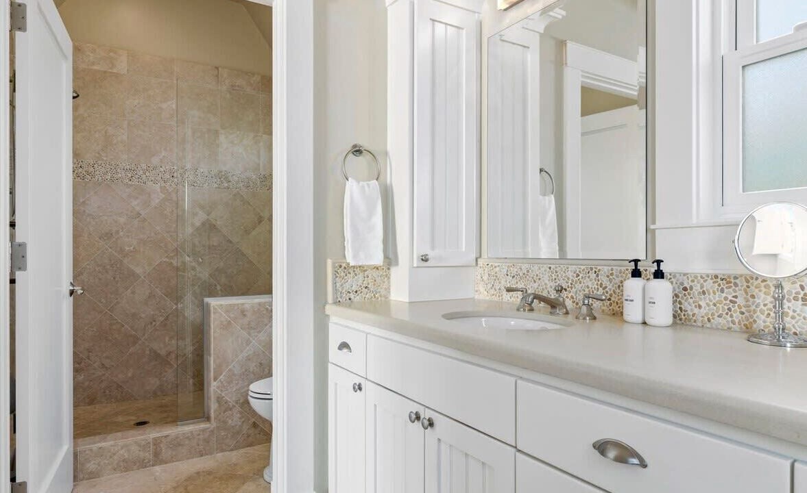 Photo of Bathroom in Eastside Santa Cruz