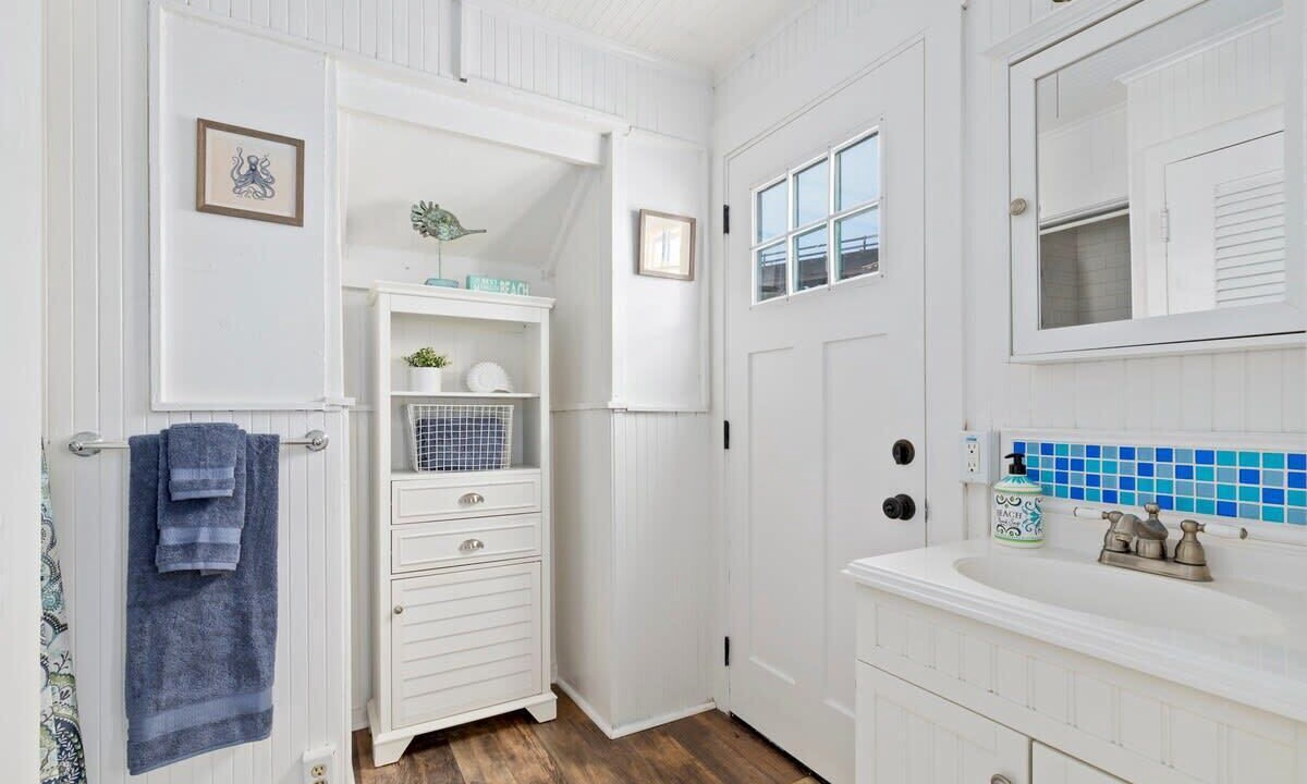 Photo of Bathroom in Capitola