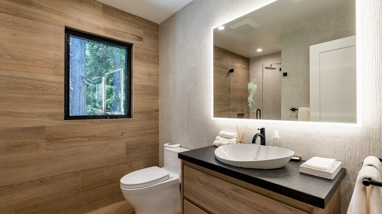 Photo of Bathroom in Santa Cruz