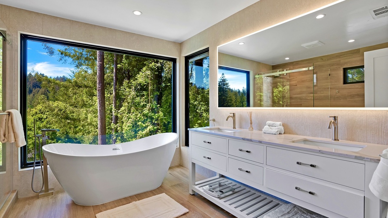 Photo of Bathroom in Santa Cruz