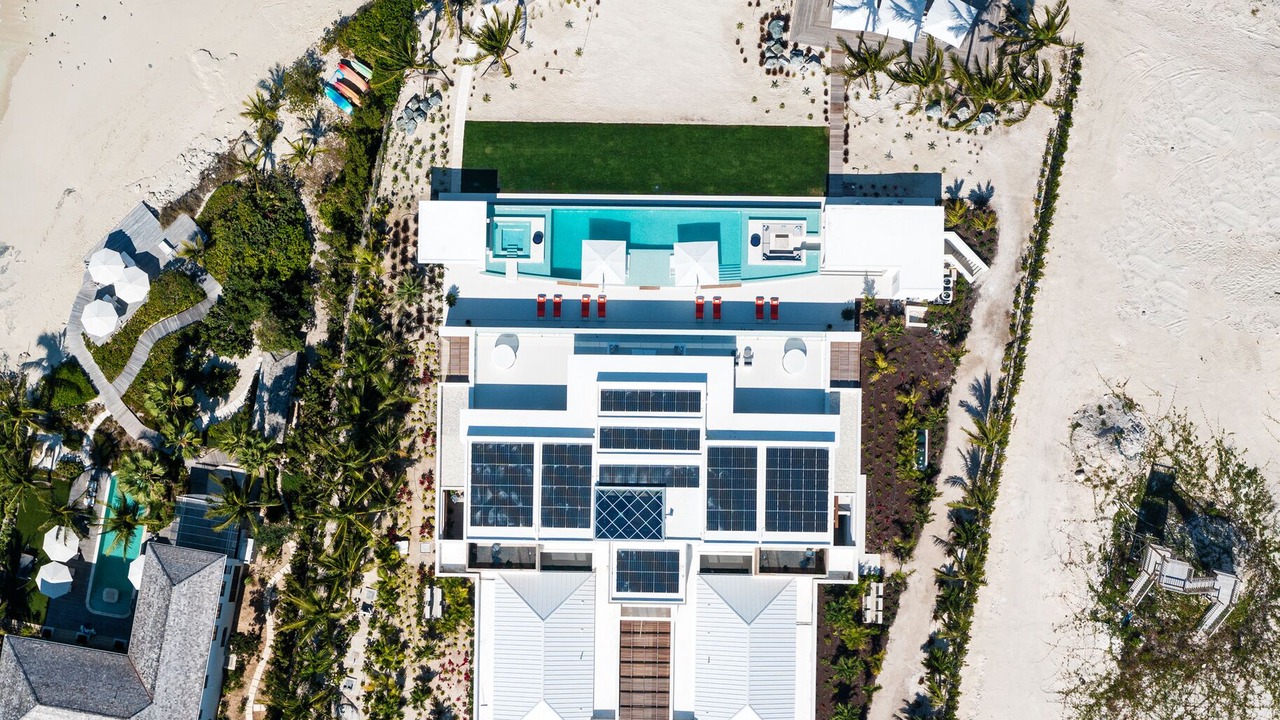 Photo of Outdoor in Leeward Settlement