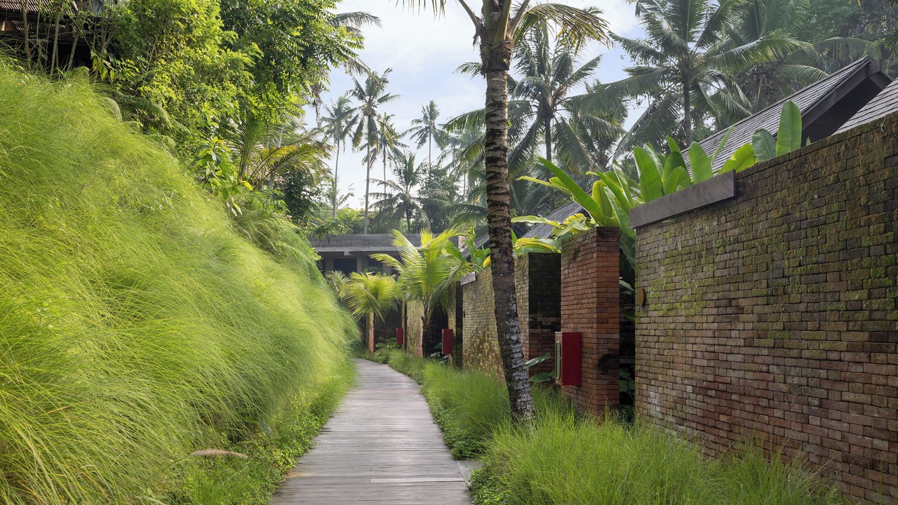 Photo of Outdoor in Sambahan
