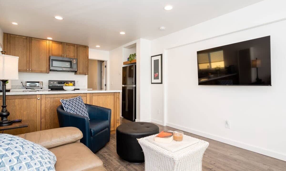 Photo of Livingroom in Eastside Santa Cruz
