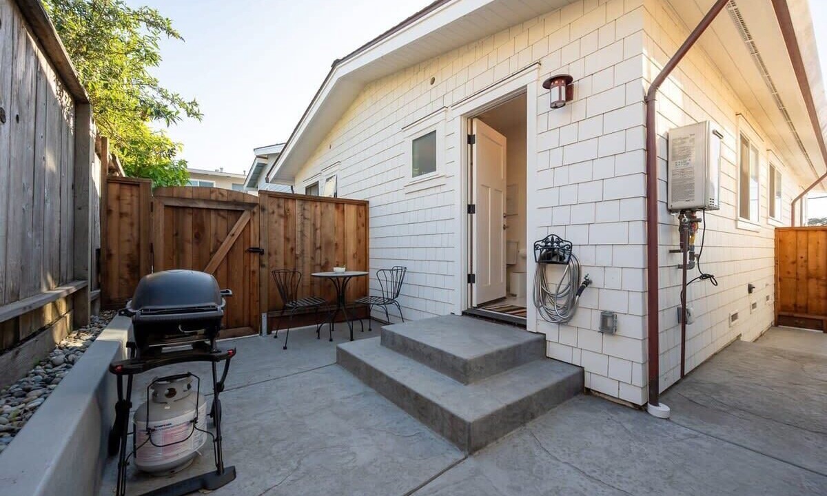 Photo of Patio Balcony in Eastside Santa Cruz