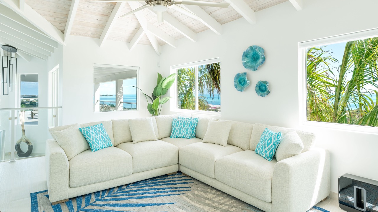Photo of Livingroom in Venetian Road Settlement