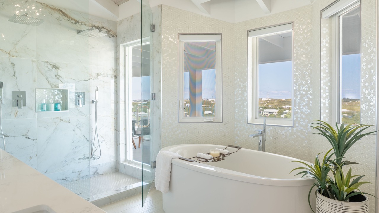 Photo of Bathroom in Venetian Road Settlement