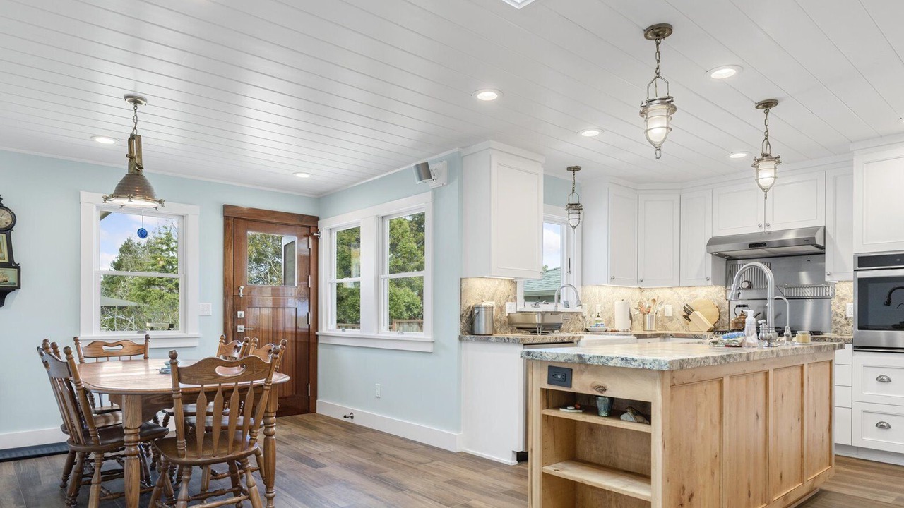 Photo of Kitchen in Eastside Santa Cruz