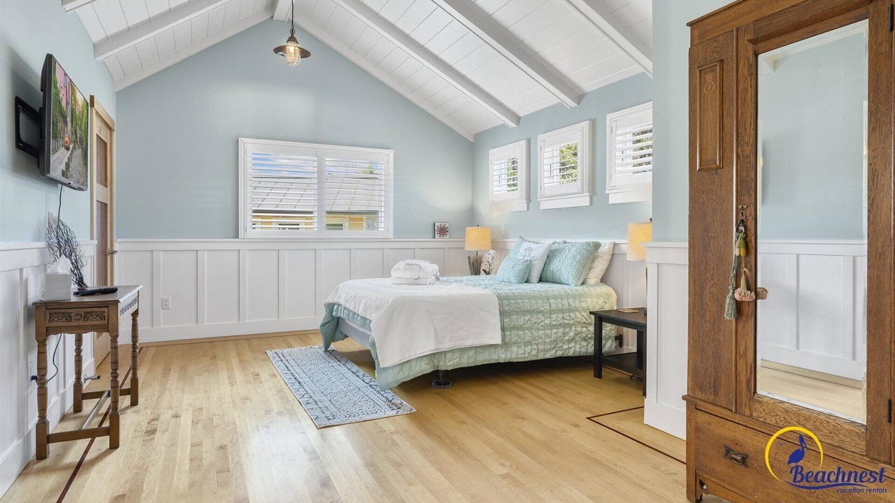 Photo of Bedroom in Eastside Santa Cruz