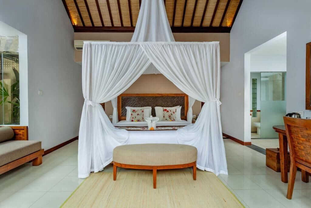 Photo of Bedroom in Sambahan