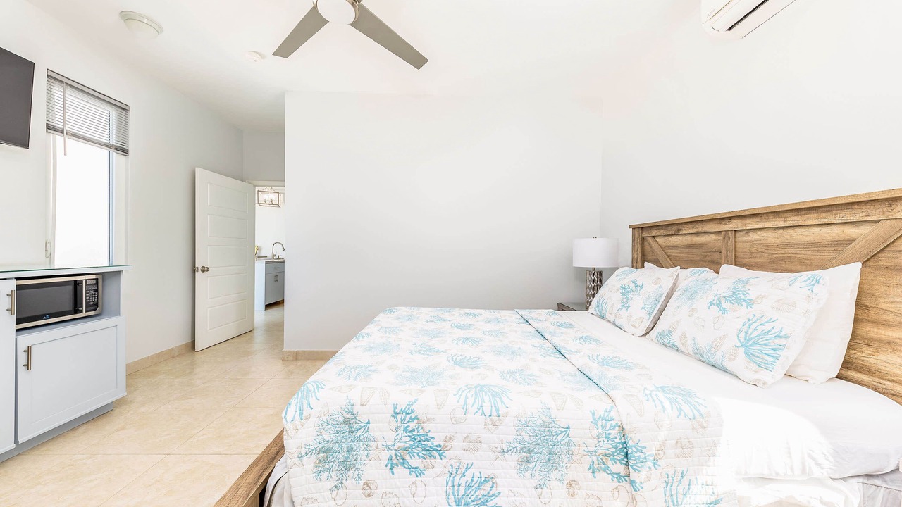 Photo of Bedroom in Discovery Bay