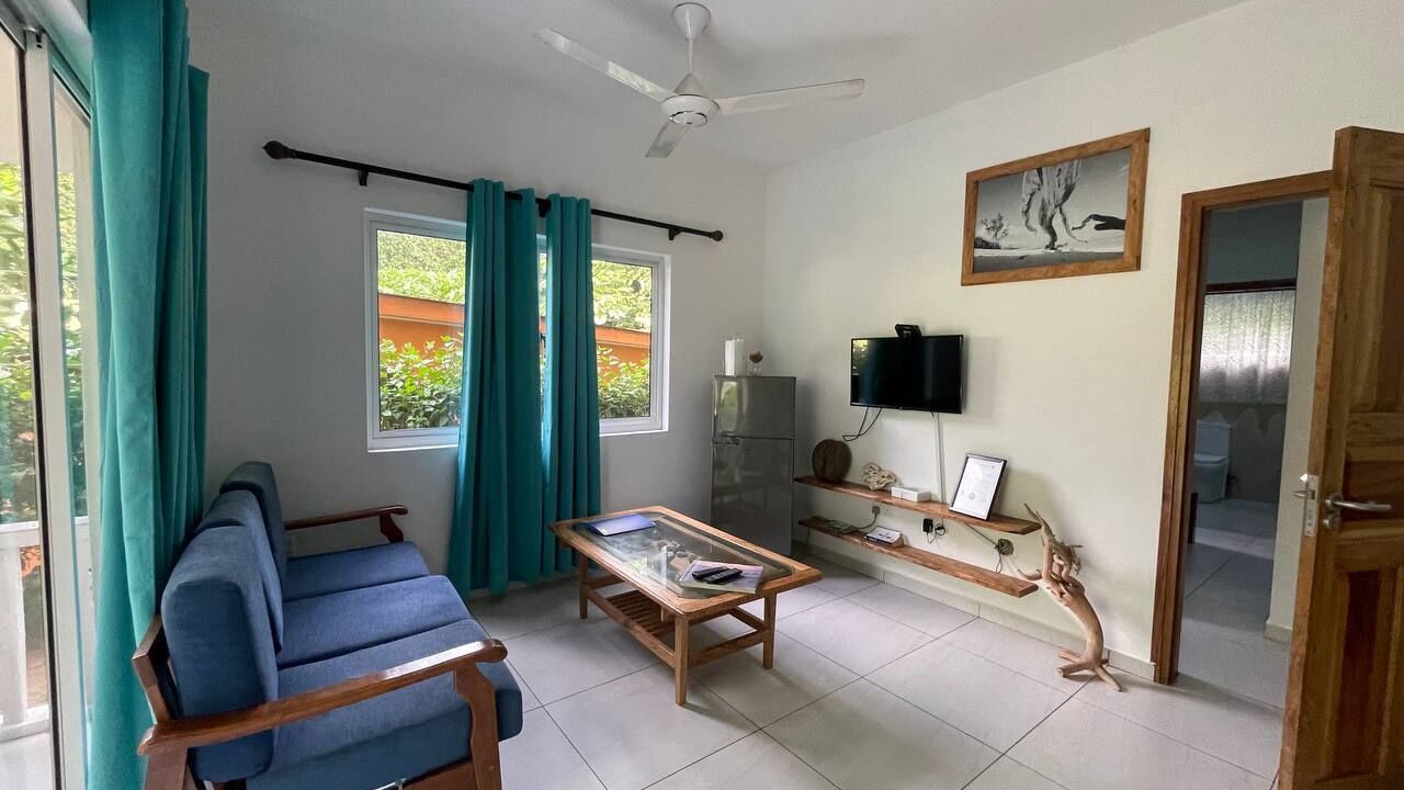 Photo of Livingroom in Praslin Island