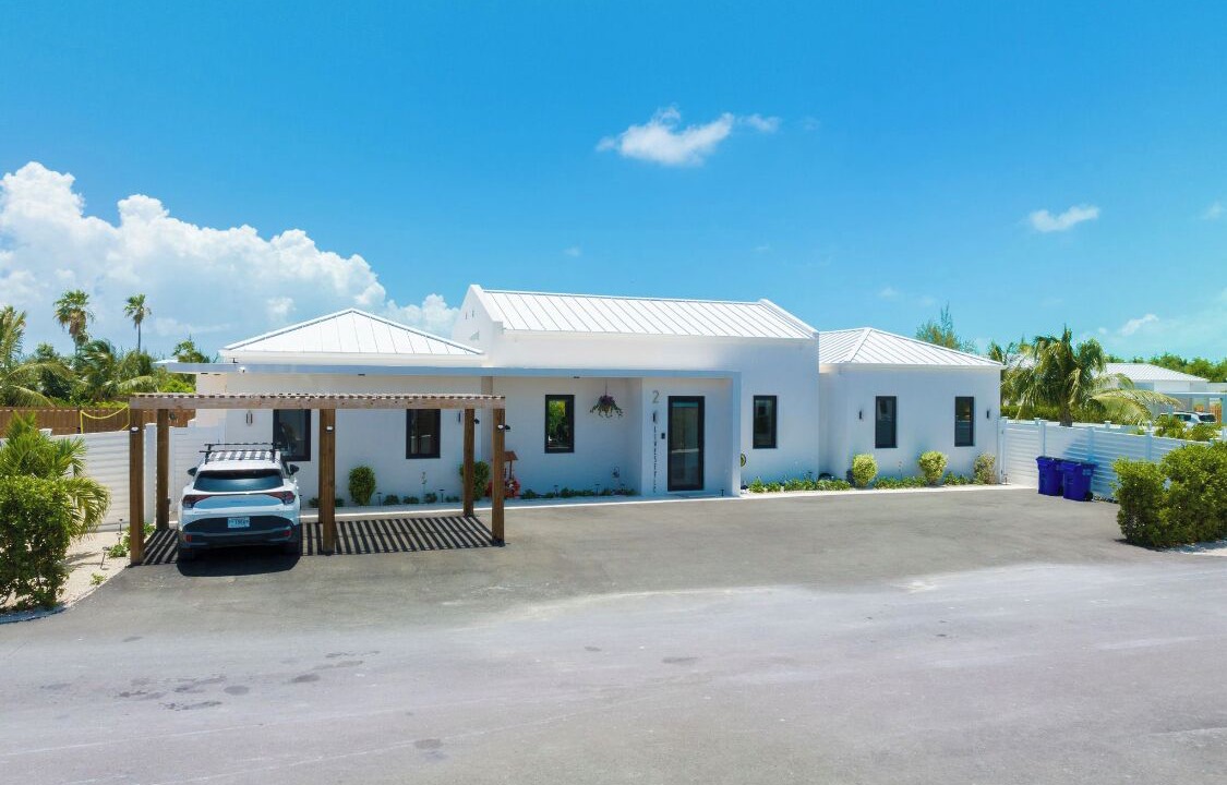 Photo of Outdoor in Leeward Settlement