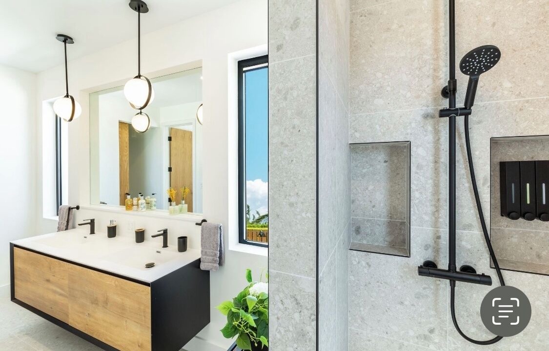 Photo of Bathroom in Leeward Settlement