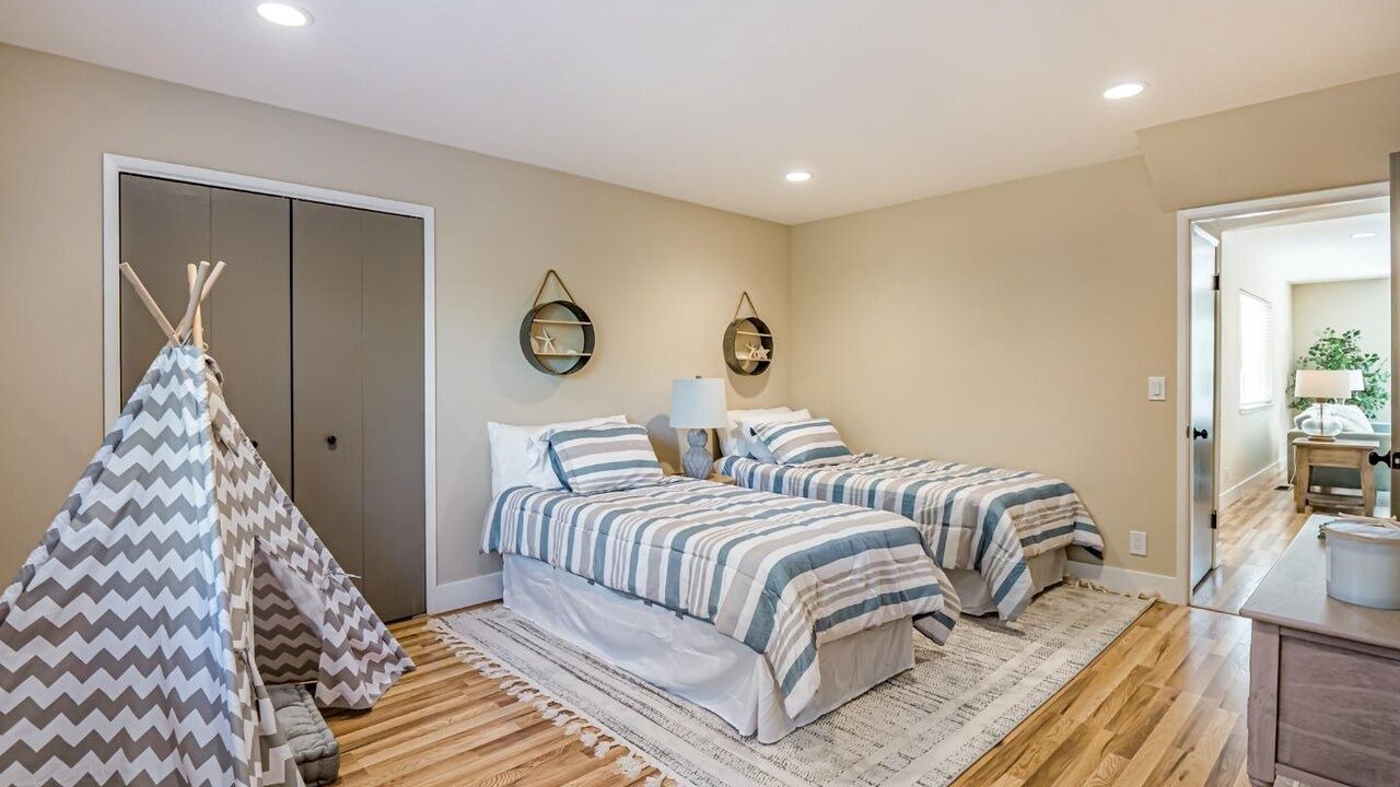 Photo of Bedroom in Aptos