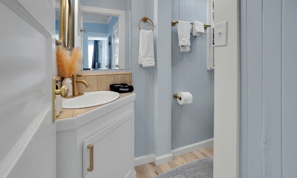 Photo of Bathroom in Capitola