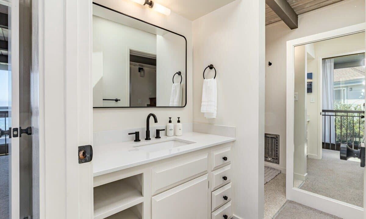 Photo of Bathroom in Opal Cliffs