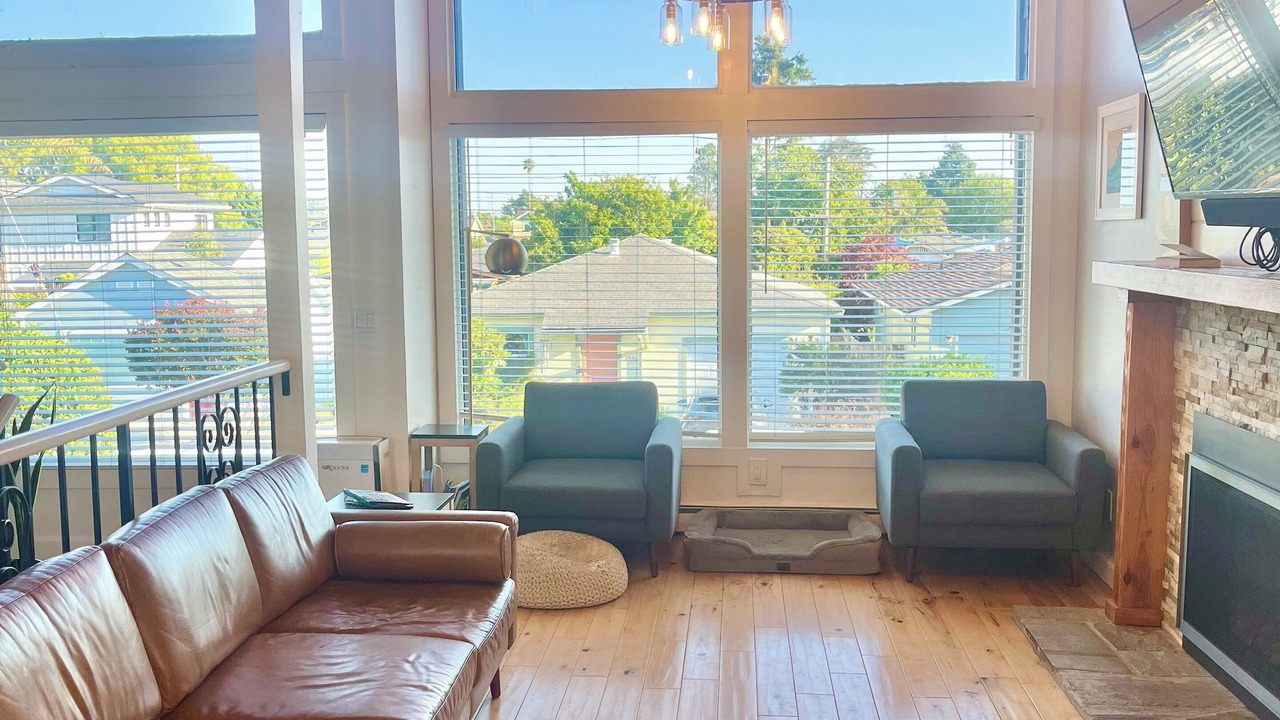 Photo of Livingroom in Capitola