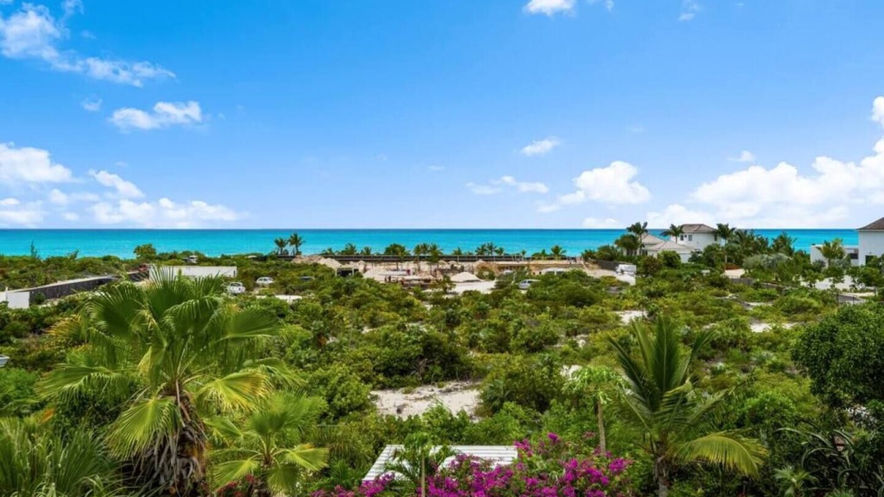 Photo of Others in Grace Bay
