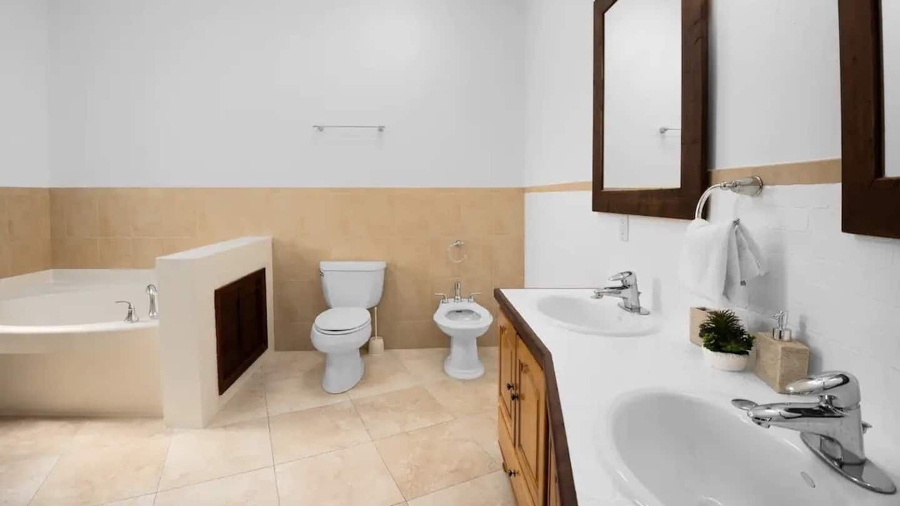 Photo of Bathroom in Grace Bay