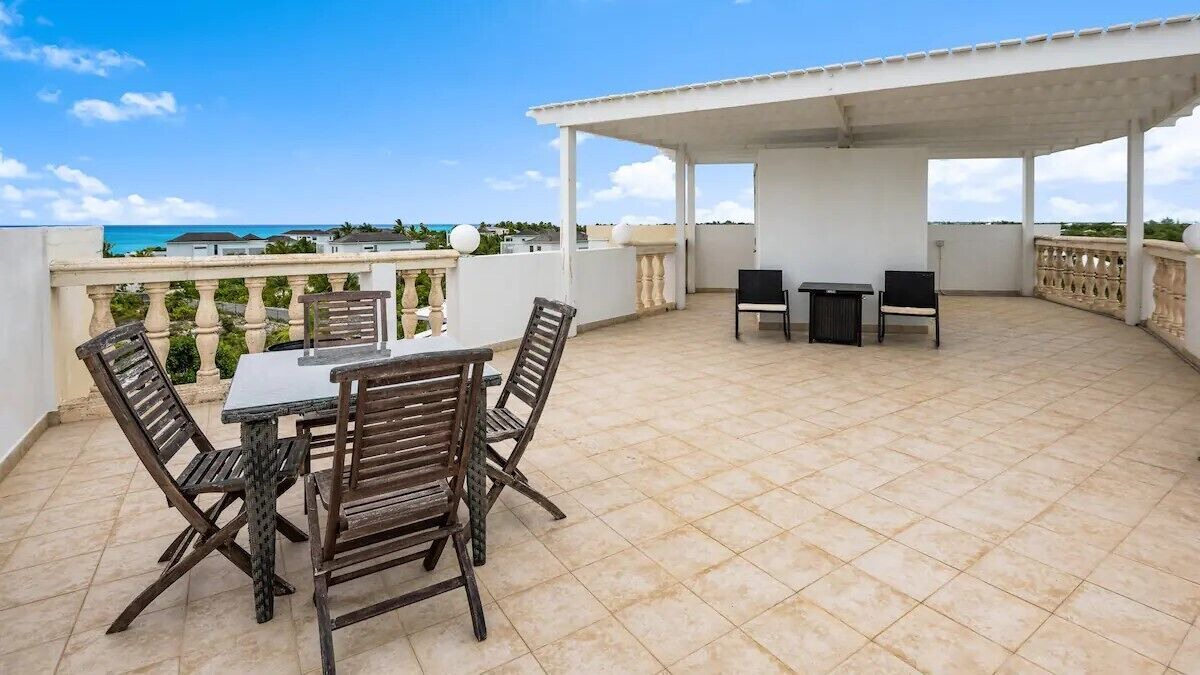 Photo of Outdoor in Grace Bay