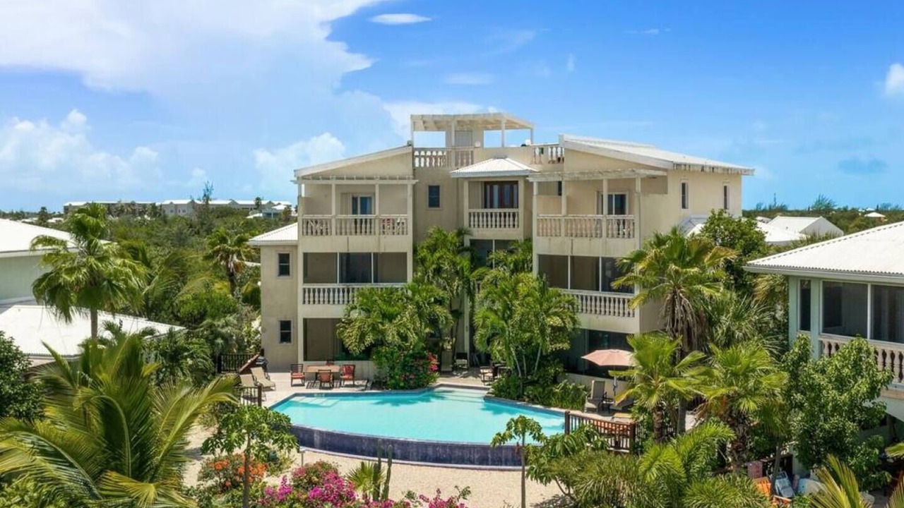 Photo of Outdoor in Leeward Settlement