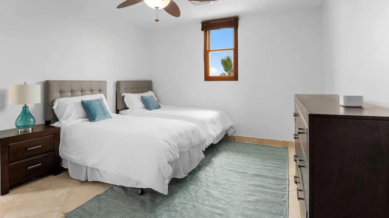 Photo of Bedroom in Leeward Settlement